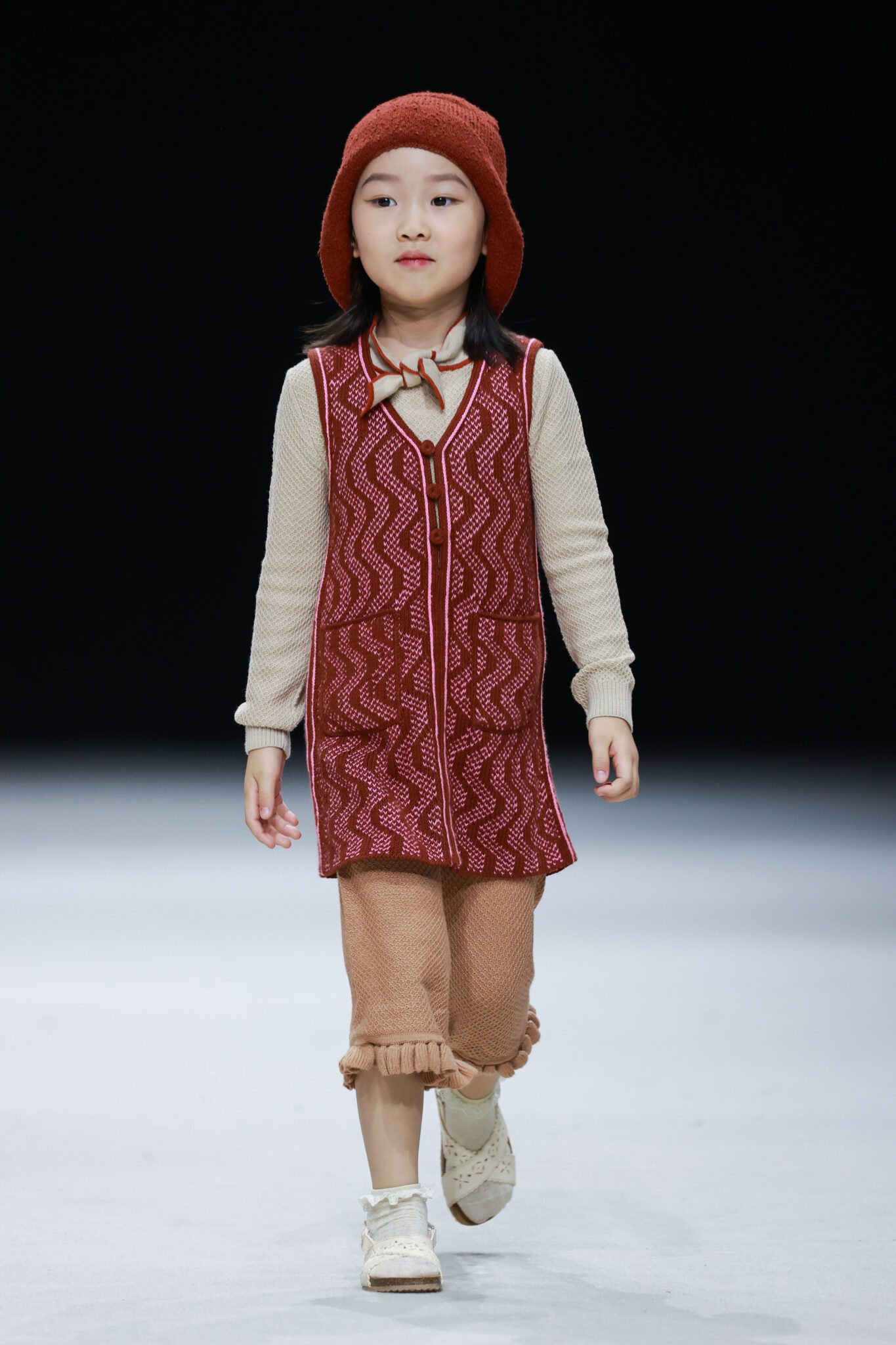 92199711_20231013174511_213077_614943604_GGNN4980的副本