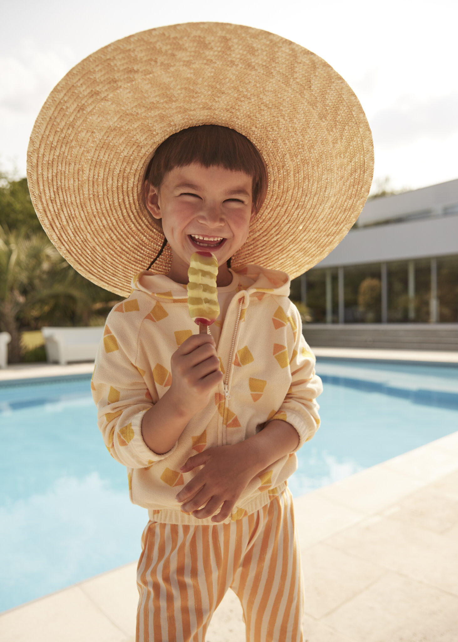 bonniemob-ss2423-SANDY & COAST_kids hoodie_yellow beach hut_LEGGING_ orange stripe_BONNIEMOB_SS24_1