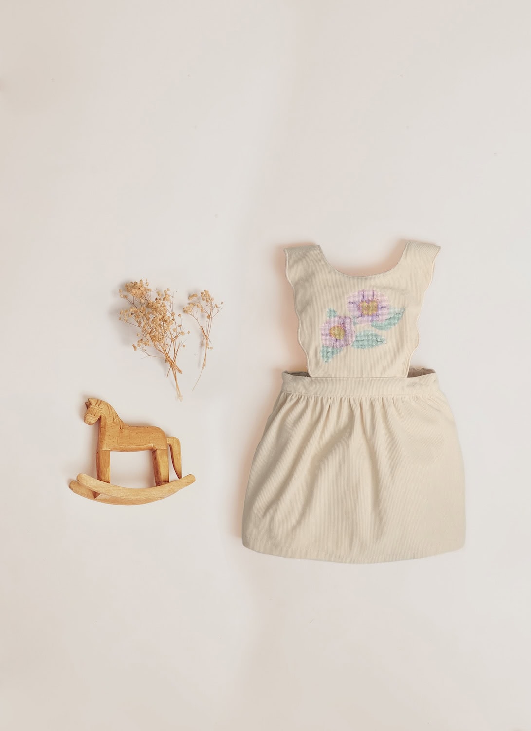 GINGERSNAPS_BabyGirl_lifestyle2